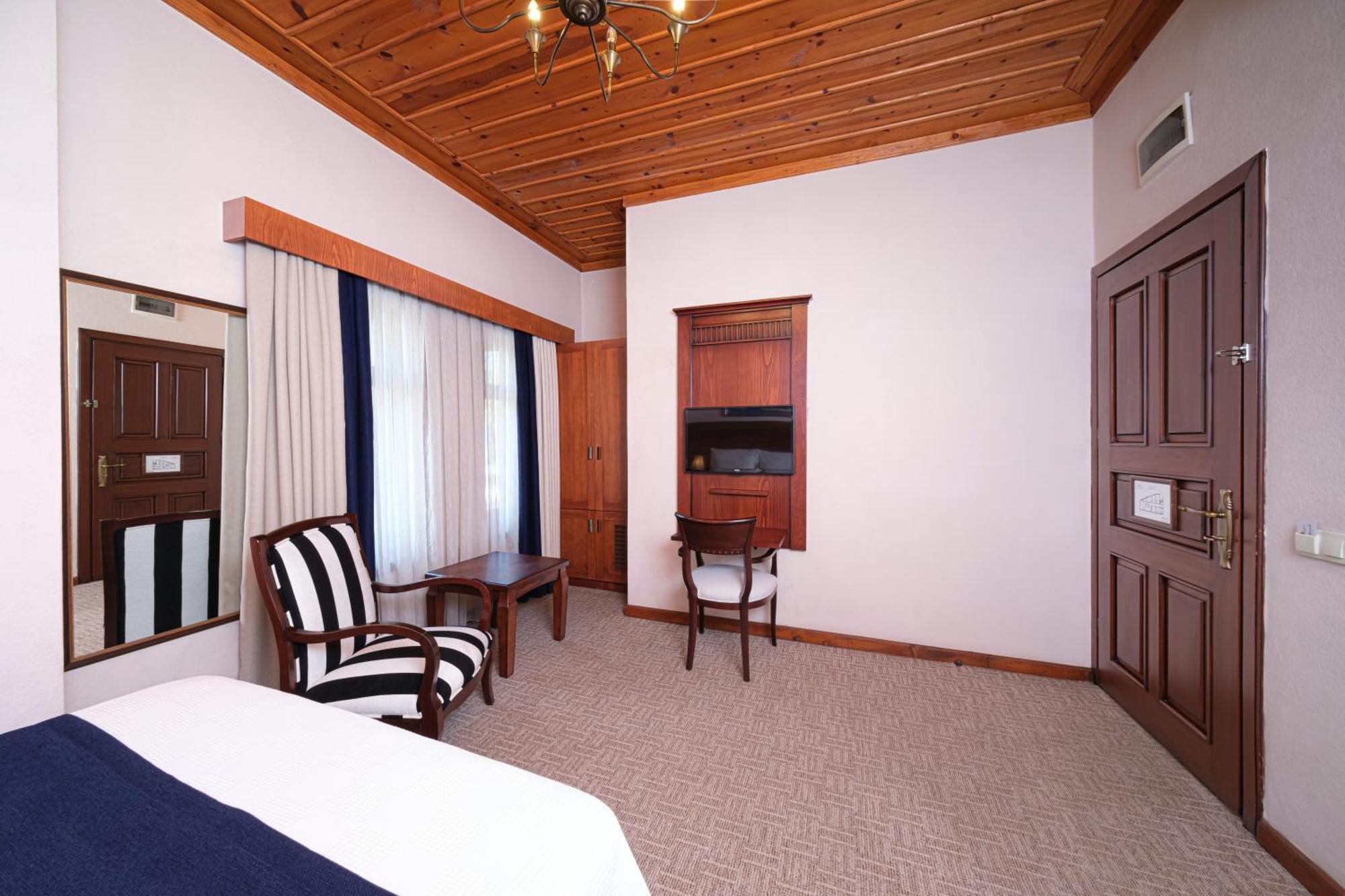 אדאנה Hotel Bosnali מראה חיצוני תמונה